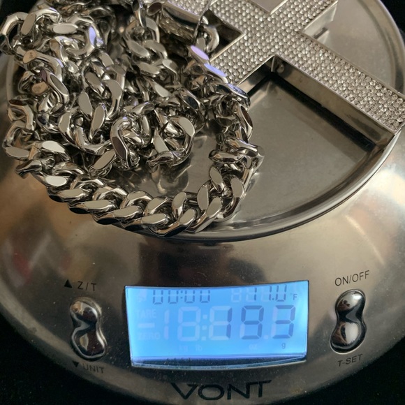 COPY - Pendant Necklace Cross Charm Chain - Picture 4 of 4